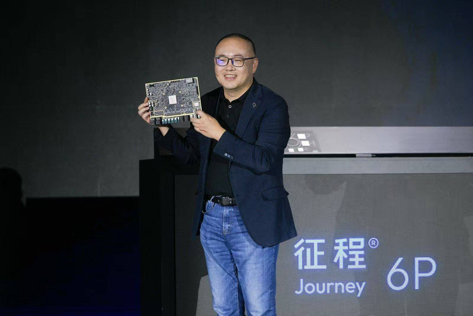 地平线发布征程 6P 智驾芯片,20 万元车型可获得超 1000Tops 算力