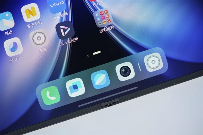 217克全球最轻折叠屏!vivo X Fold5全面评测:苹果双机党的全能搭子