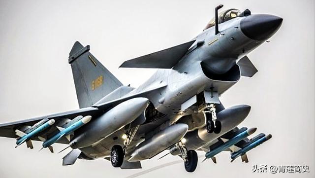 歼10战机对阵F-16也能占到优势