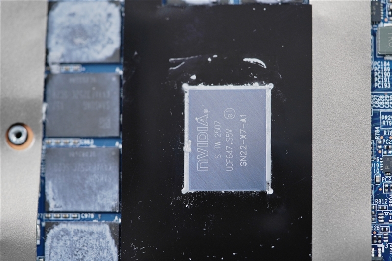 7999元的i9-13900HX + RTX 5070 Ti游戏本你会买吗!七彩虹隐星P16 Pro笔记本首发评测