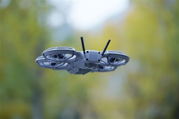会飞的跟拍摄影师！大疆DJI Neo 2图赏