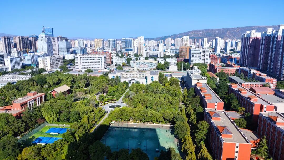 兰州大学城关校区西区 图/图虫创意