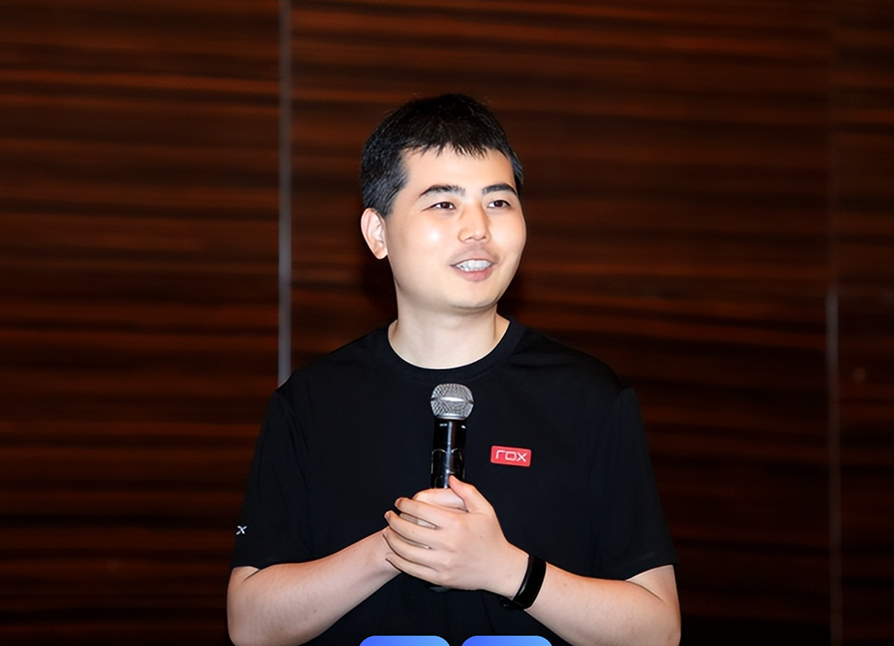 石头科技赴港二次上市:A股股价高点已跌去6成,创始人争议缠身