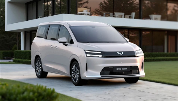 最亲民的大厂MPV 五菱星光730内饰官图发布:空间玩出花了