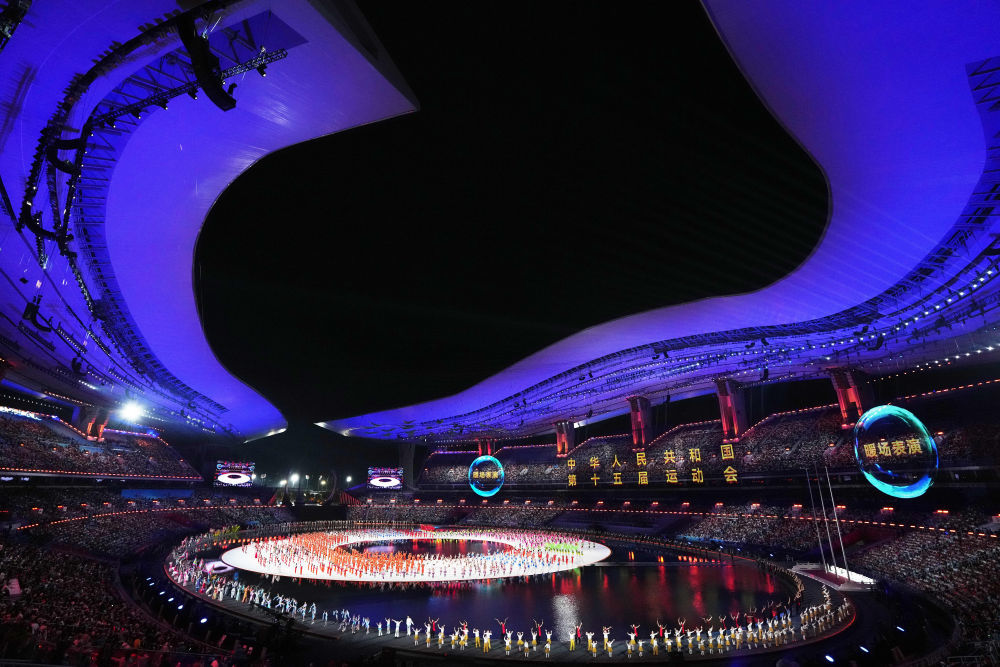 图为11月9日拍摄的广东奥林匹克体育中心内景。新华社记者 薛宇舸 摄