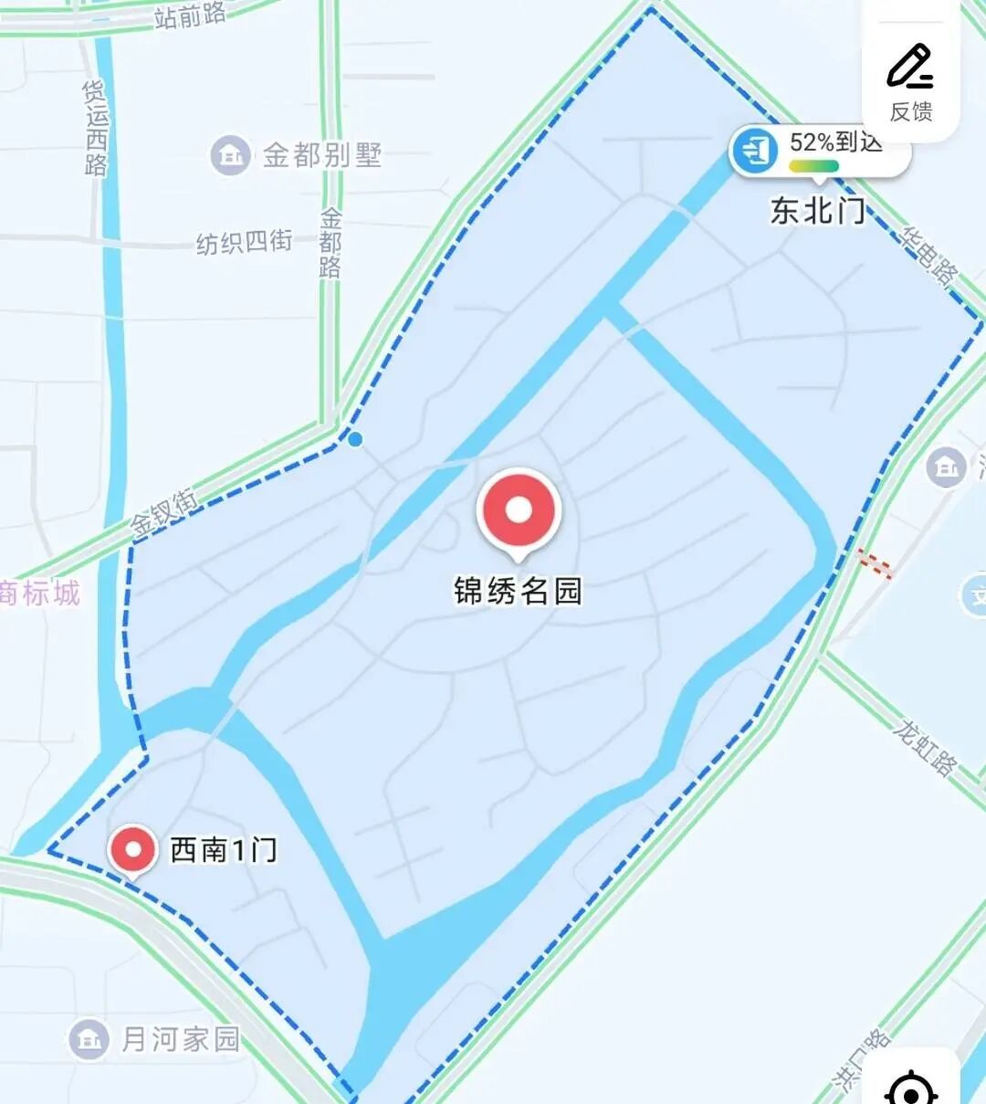 從地圖上顯示,錦繡名園小區(qū)被河道穿過。