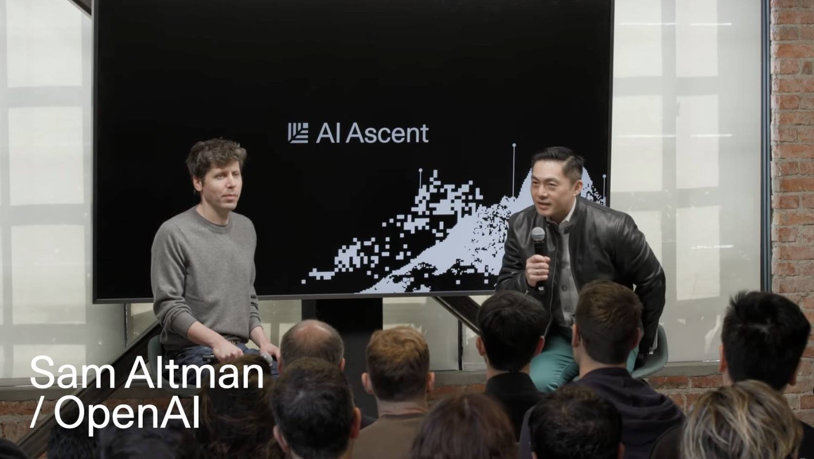 早报|苹果今年或实现脑机接口操控 iPhone/京东美团饿了么被约谈/小米车主喊话雷军:保持真诚