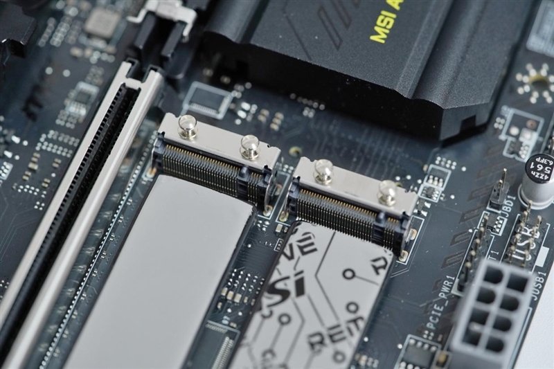 微星 MAG B850M MORTAR WIFI迫击炮主板评测:BIOS三大优化、教科书式的硬软结合