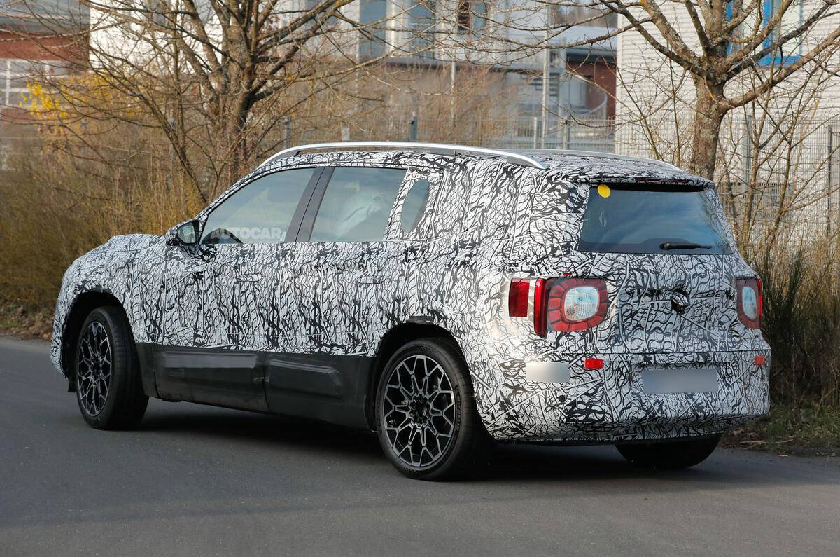 136 匹马力卖 40 万,新一代奔驰 GLB大幅升级