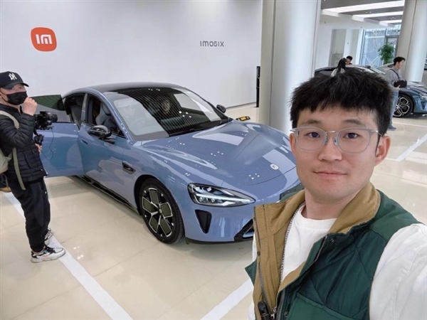 雷军：小米SU7圭表版是好多车型的天花板！