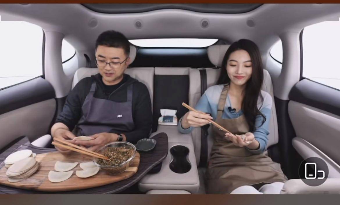 智己 L6 开启预售,21.99 万元起就有 AI Agent 和四轮转向