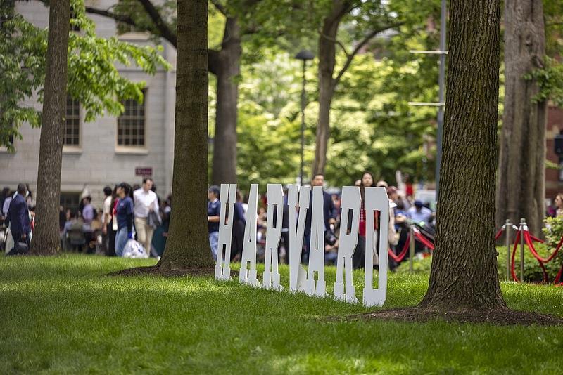 哈佛大学.jpg