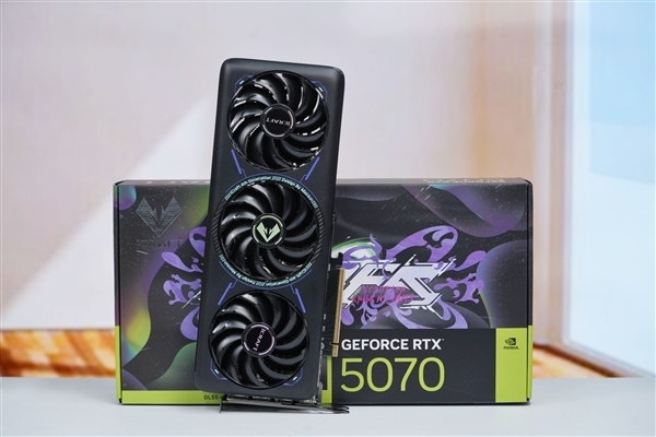 第四代电竞之心!铭瑄RTX 5070 iCraft OC 12G图赏