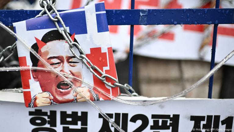 ◆很多韩国人意识到,是否罢免尹锡悦,是一个关乎人生的问题。