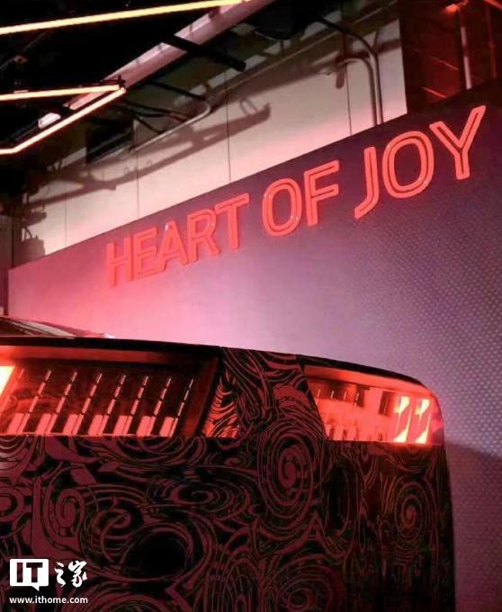 全新一代宝马i3纯电车型预告图发布,还原概念车设计语言