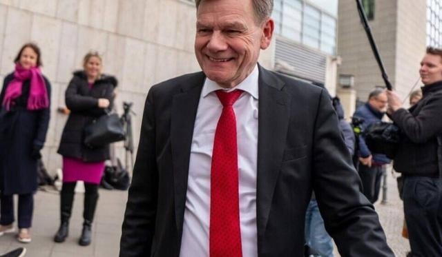 默克尔仿佛带走了德国所有懂外交的人才