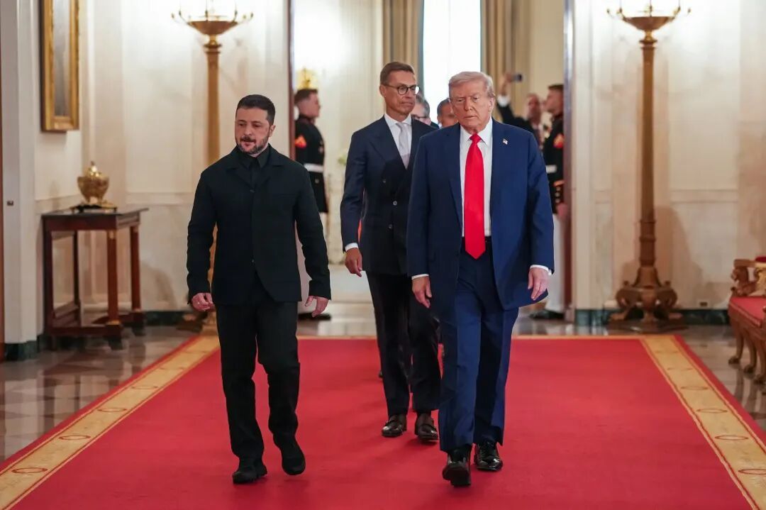 今月,特朗普在白宫会见泽连斯基 纽约时报