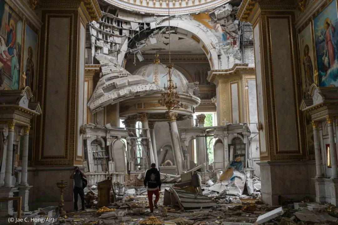 ◆在俄罗斯的轰炸之下，乌克兰400余处文化遗址被摧毁。