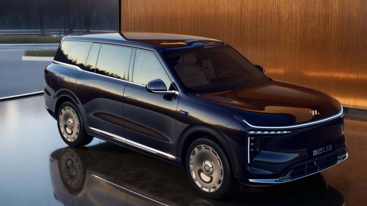 预售 33.59 万元起,可以选配淋浴套件的智己 LS9 把上汽家底掏空了