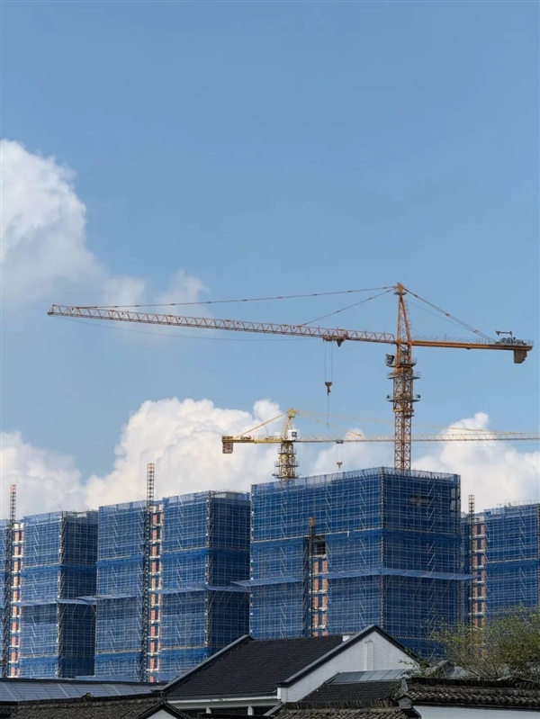 全面测完iPhone 17系列:苹果真让我觉得有点陌生