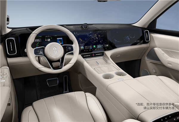 36.8万起售掀桌子了!一文看懂全新问界M8各车型配置差异