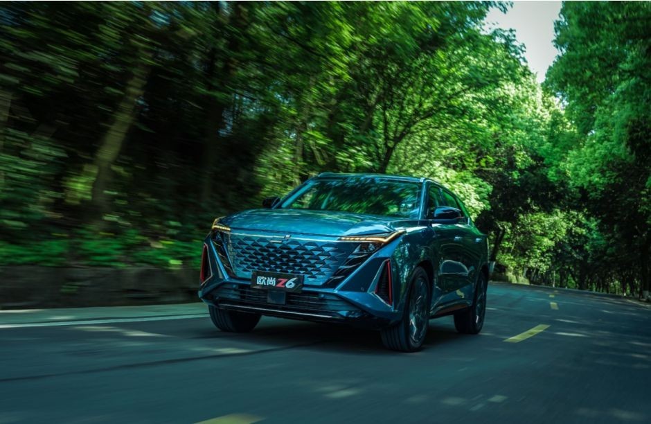 9.99万起预售,欧尚Z6会是下一个“封神”的SUV吗?