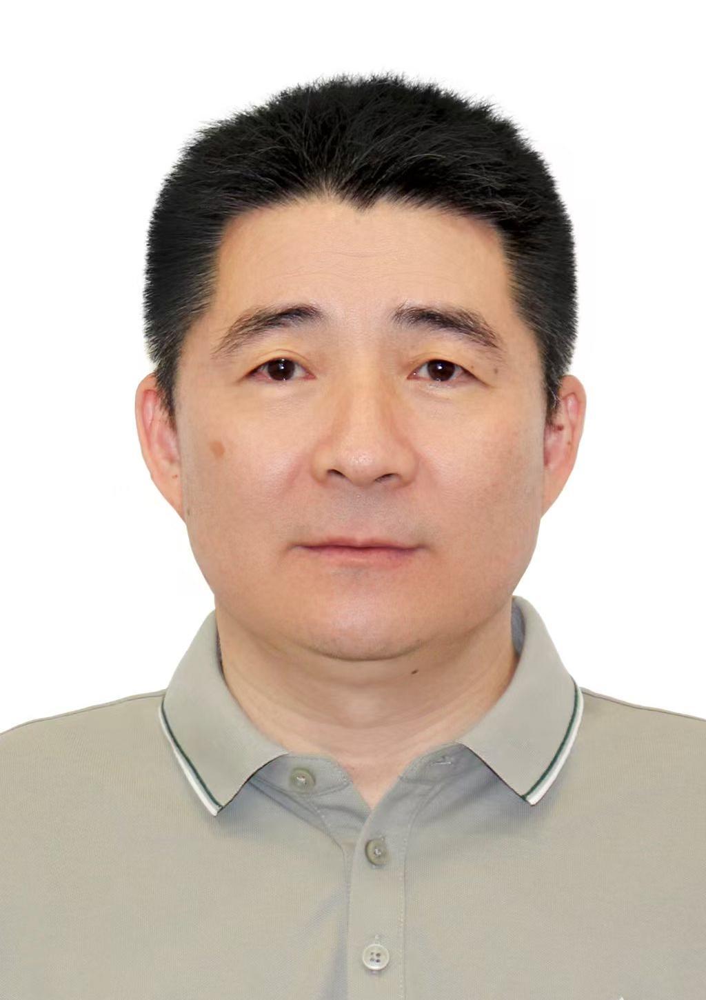 国家发展改革委社会发展研究所研究员张本波