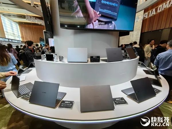 AMD雄起！AI PC确凿作念起来了 苏姿丰亲临中国盛赞