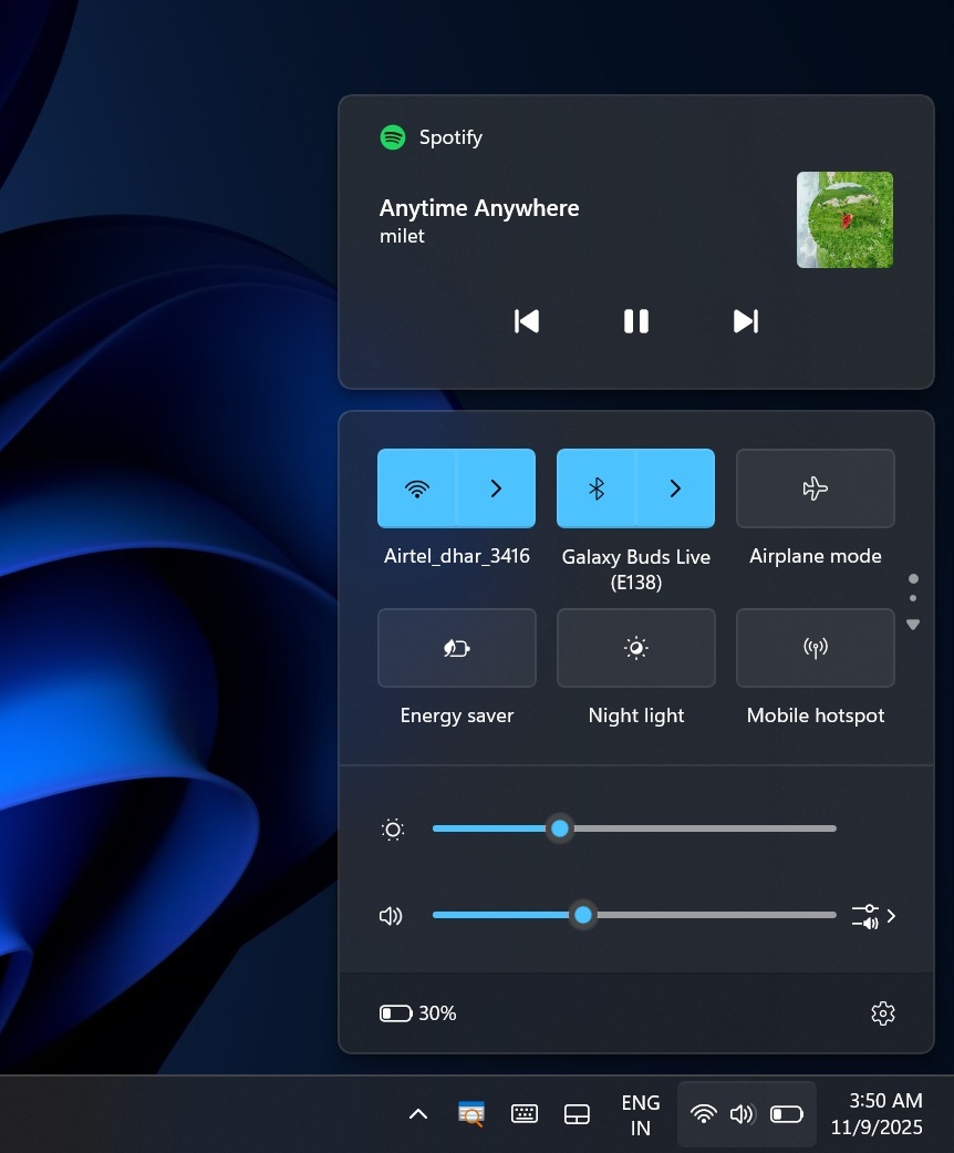 耗时1.5年开发,微软Win11电池图标现已支持红绿橙三色状态显示