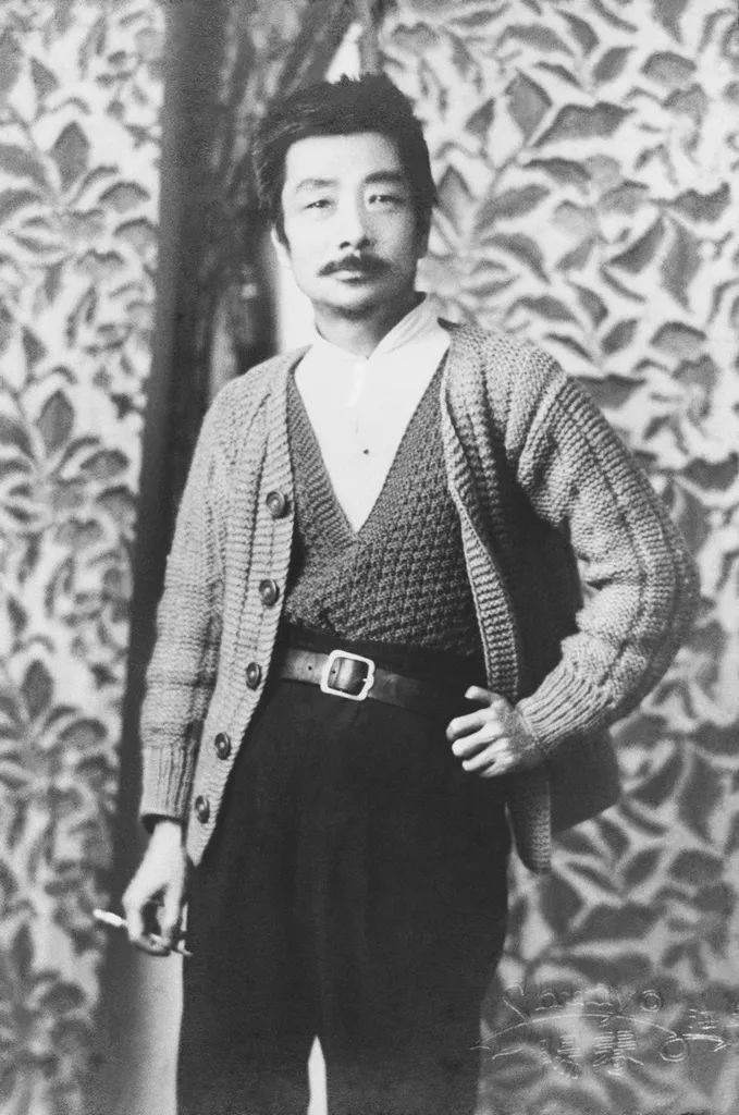 鲁迅1933年5月1日在上海春阳照相馆拍摄的照片