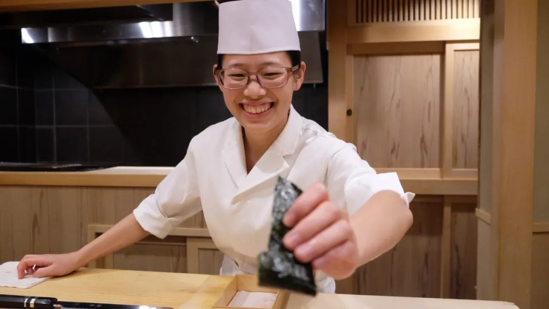 温舒祺是一个爱笑的开朗女孩。(图/受访者提供)