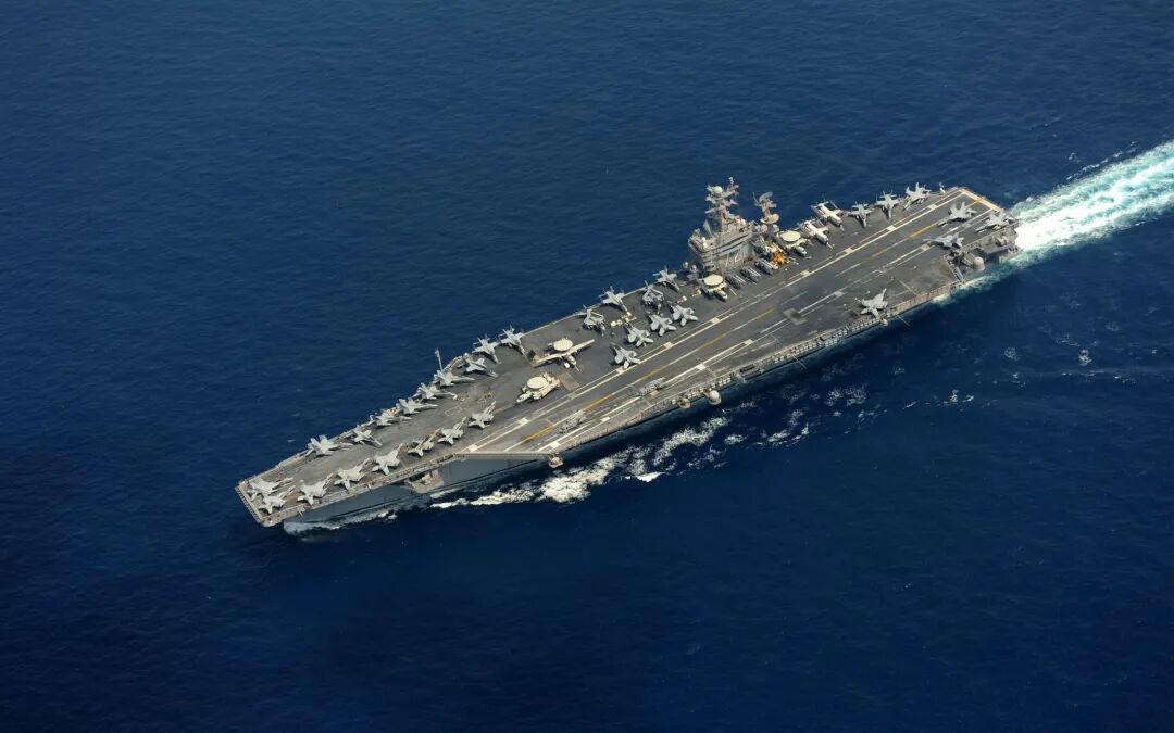 2021年5月16日美國海軍尼米茲級核動力航母亞伯拉罕·林肯號(cvn72)