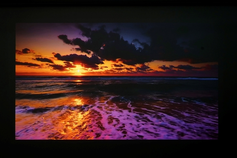 三色激光画质惊人!当贝D7X激光投影仪评测:三千元不到就能体验旗舰技术