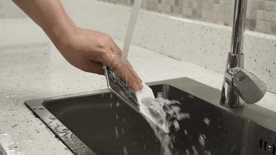 vivo刚出的这台折叠屏,我愿称它为“苹果最佳搭子”