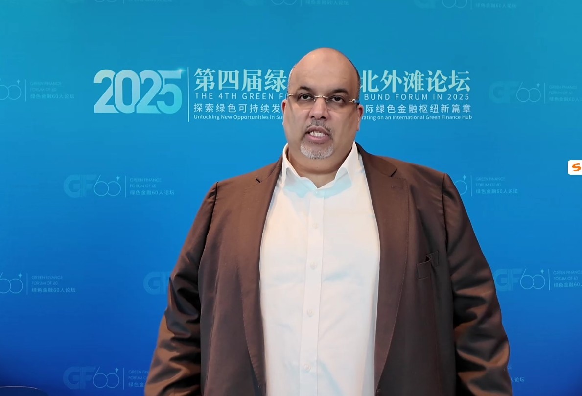 ACWA power中国区主席赛乐·哈卜提和观察者网交流对话 观察者网摄