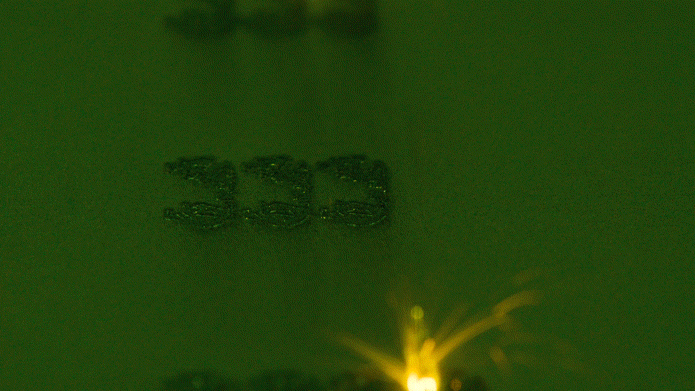 一撮钛粉末,如何变成 Apple Watch 最复杂的金属结构?|独家专访