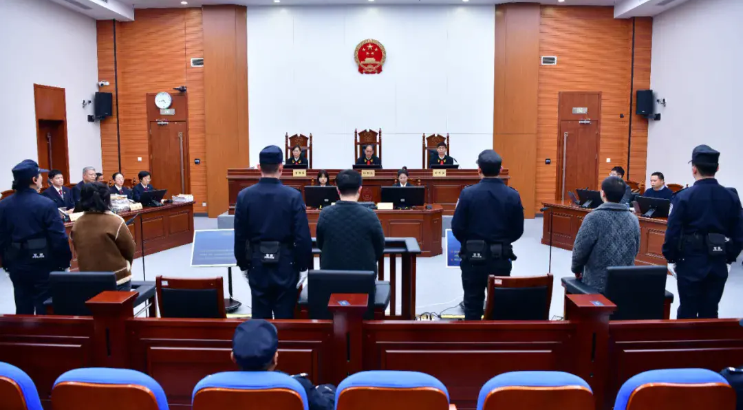 ▲庭审现场 据“豫法阳光”