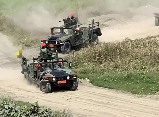 （台海军陆战队进驻松山机场）
