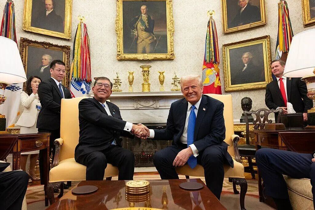 ◆2025年2月8日,石破茂到访白宫,与特朗普会面。