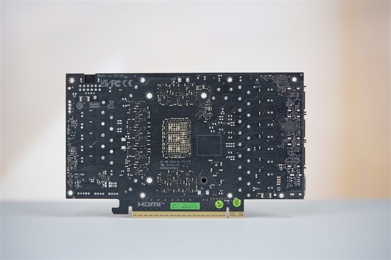 耕升RTX 5070 Ti炫光·超OC显卡评测:外形紧凑 性能不打折