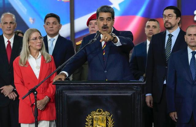 美国人希望外部施压促使委内瑞拉军方动摇,然后出现内部哗变