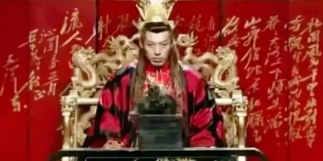 从“偷”到“辱”,韩国文娱圈这股风是怎么刮起来的?