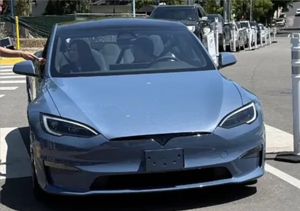特斯拉 Model S 将迎来更新,但它早已不再是标杆