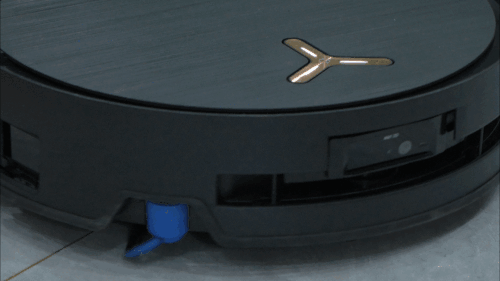 科沃斯地宝X9 PRO实测:飓风吸尘+活水滚筒洗地如何碾压传统扫地机?