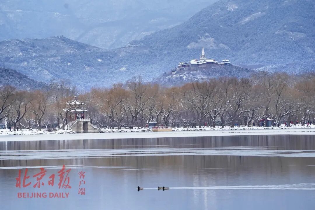 (资料图)颐和园雪景。北京日报记者 王海欣 摄