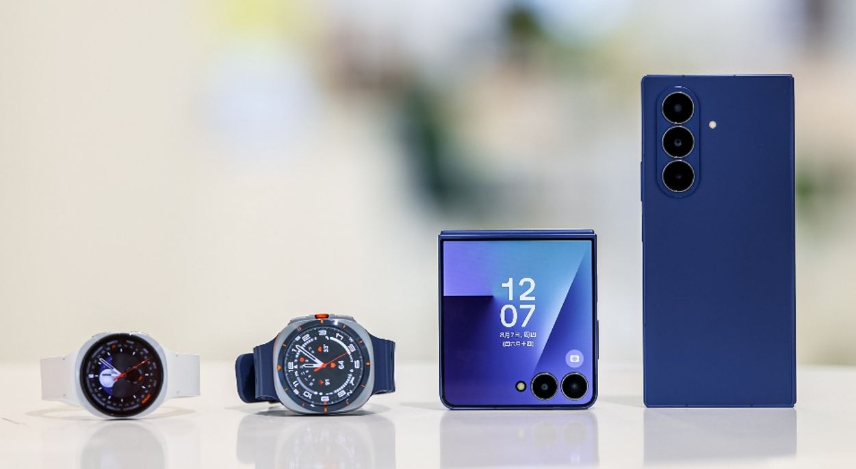 刚刚,小米又开源一大模型,22个公开测评SOTA