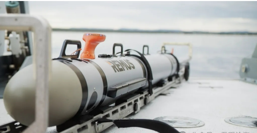 美国向日本出口了十余条 REMUS 300 小型无人潜航器 (UUV)。