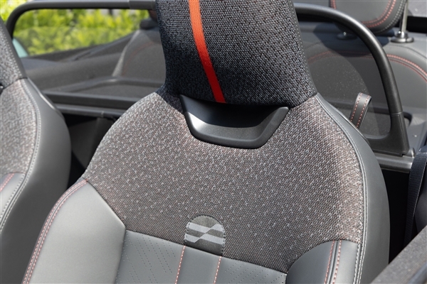 2025款MINI JCW敞篷版