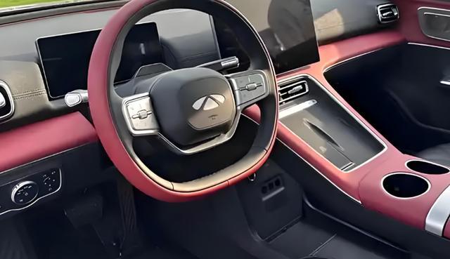 成功还是失败了?风云A9L,上市当月销量4330台