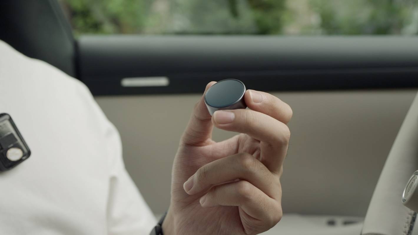 小米 YU7 首测:当一台性能猛兽,开启了顾家模式